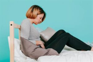 Женские проблемы с мочевым: причины, симптомы и современные методы лечения